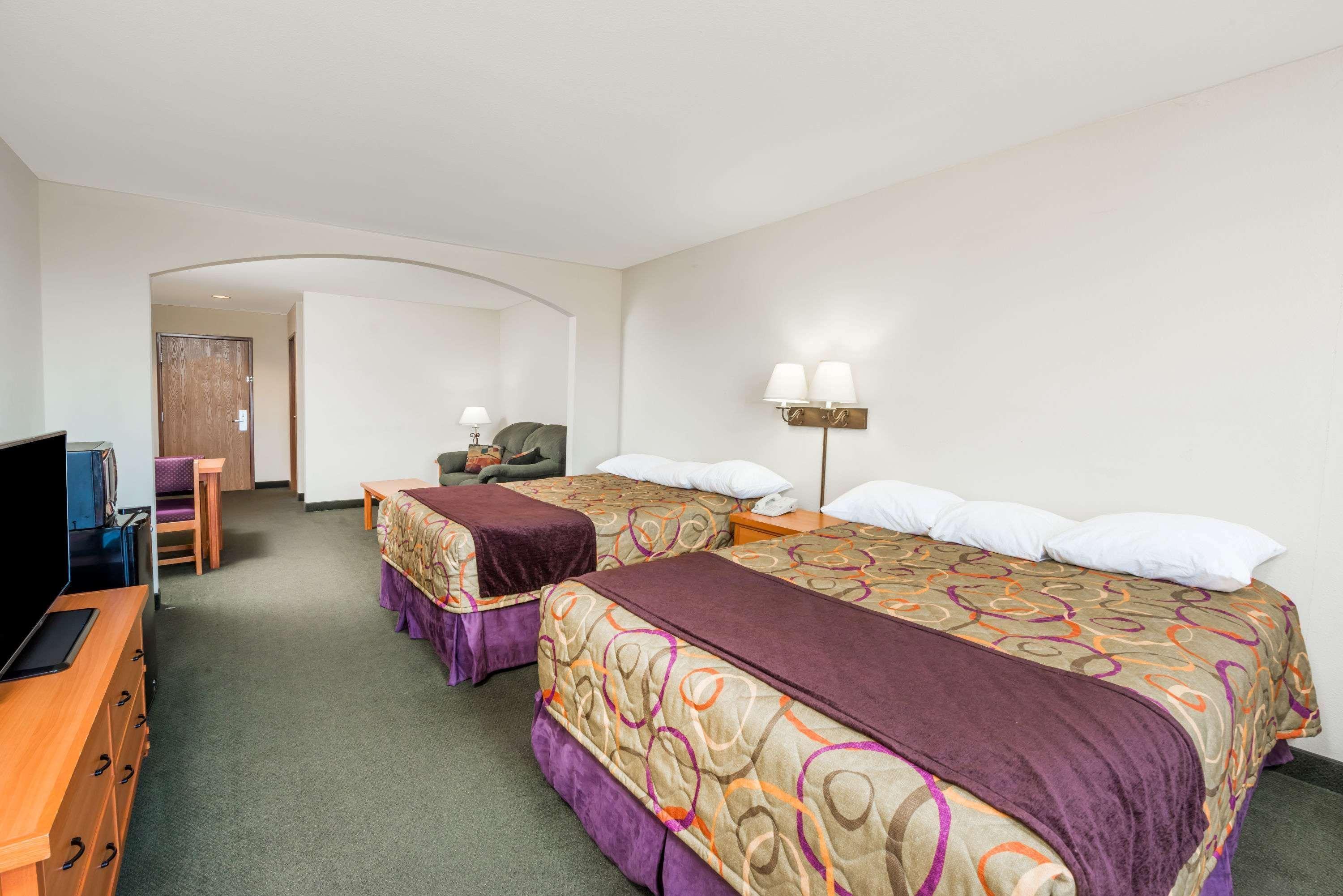 Hotel Super 8 By Wyndham Columbia East Exteriér fotografie